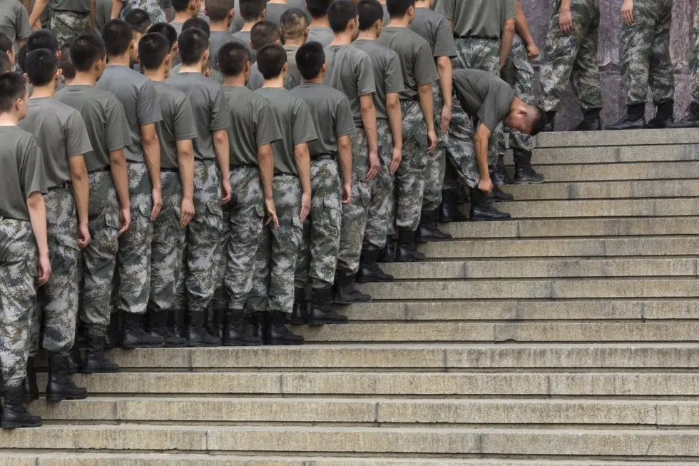 Áo thun đồng phục là gì? Ý nghĩa và tầm quan trọng của áo thun đồng phục 2 dong phuc ao thun quan doi