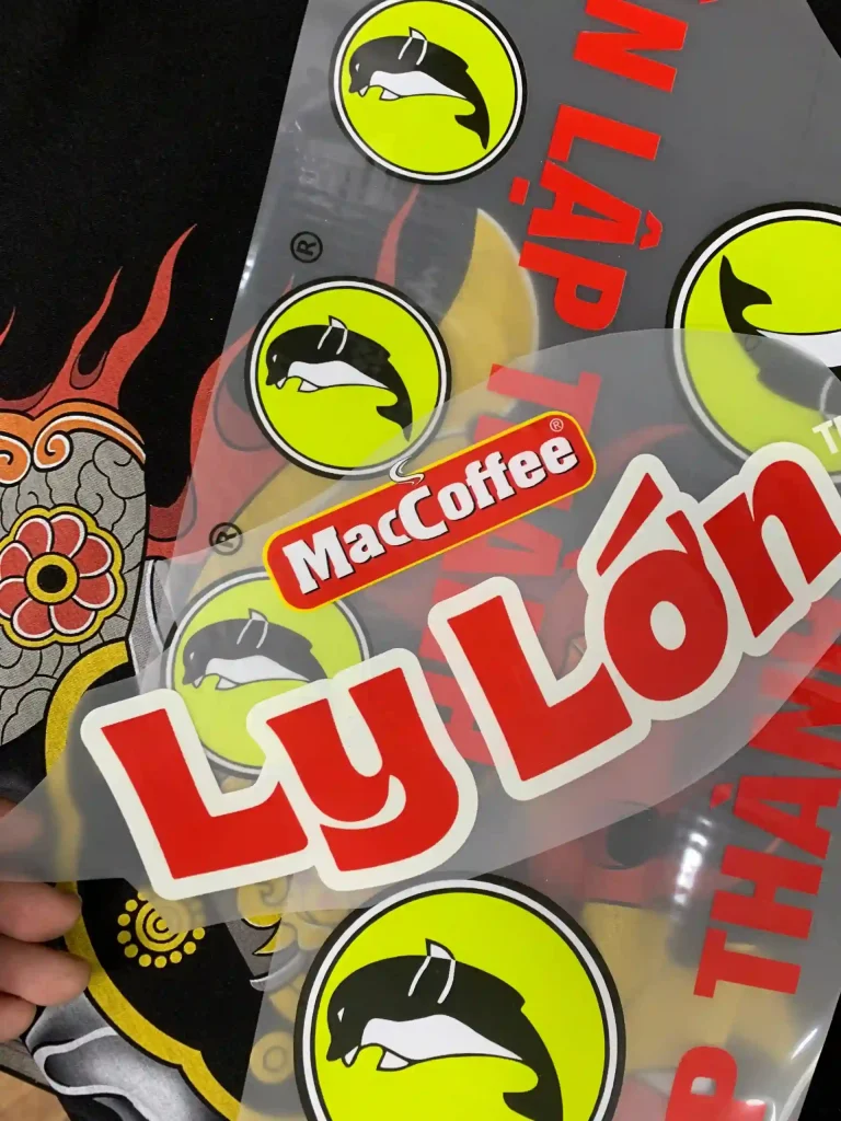 in pet lên balo được không