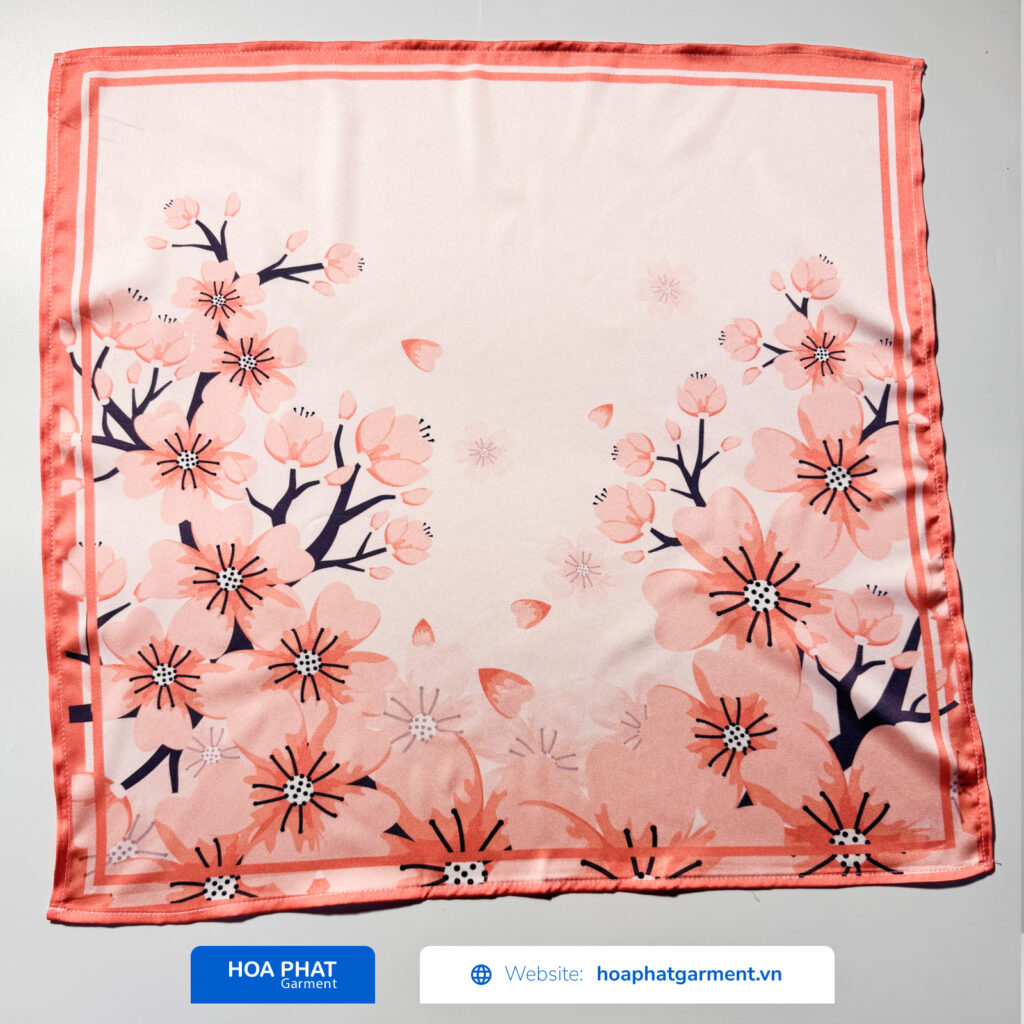 khăn bandana họa tiết hoa đào